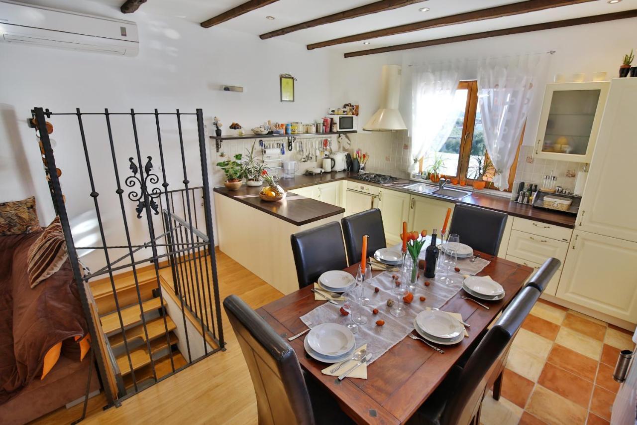 Holiday House Dolce Vita Sukošan Esterno foto